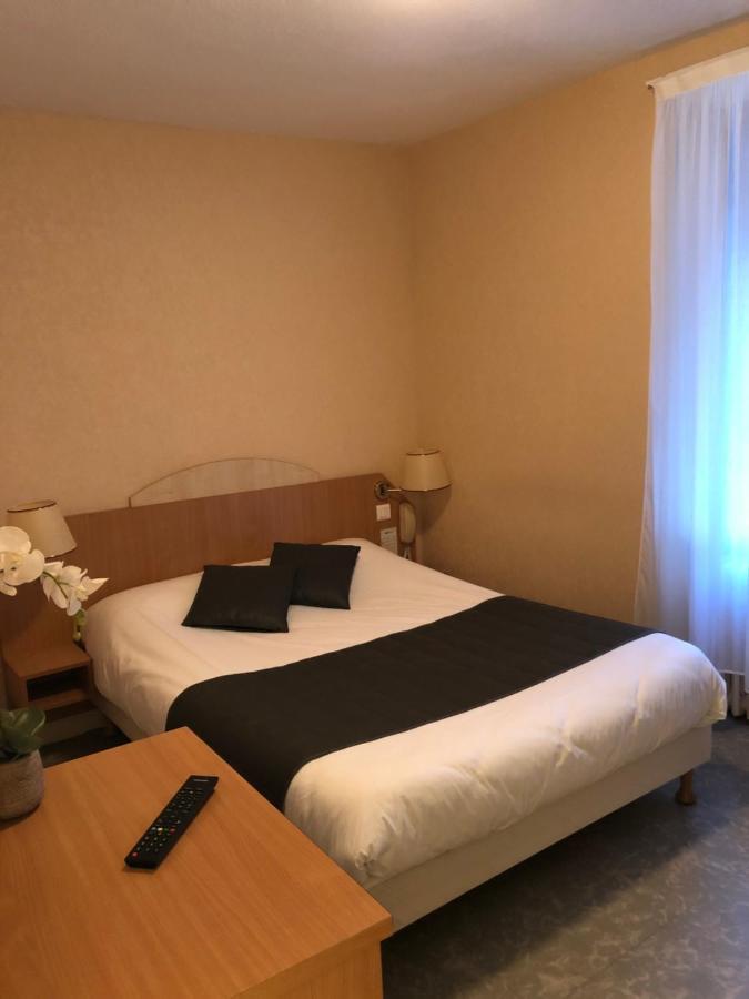 Le Lobreont Hotel Surzur Luaran gambar