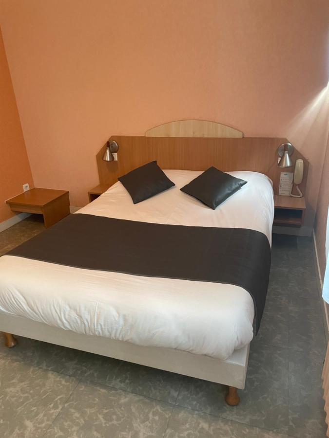 Le Lobreont Hotel Surzur Luaran gambar
